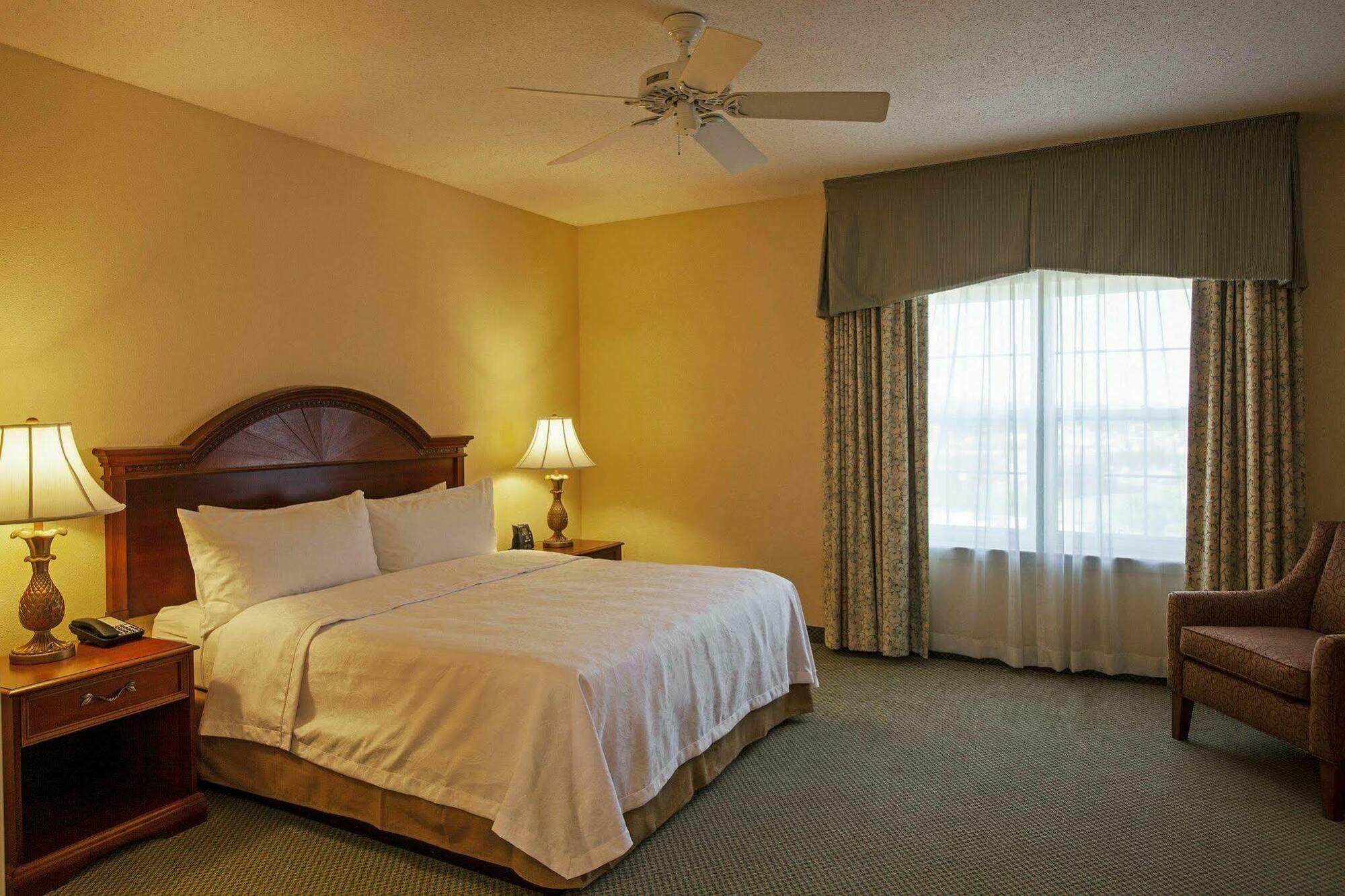 โฮมวูดสวีท บายฮิลตัน ฟิลาเดลเฟีย แวลเลย์ ฟอร์จ Hotel Audubon ภายนอก รูปภาพ